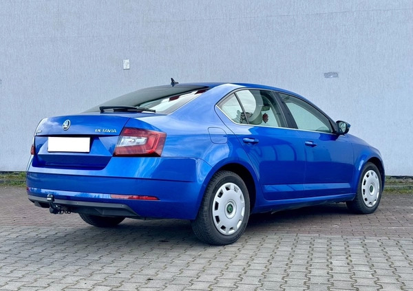 Skoda Octavia cena 59900 przebieg: 148000, rok produkcji 2018 z Chorzów małe 497